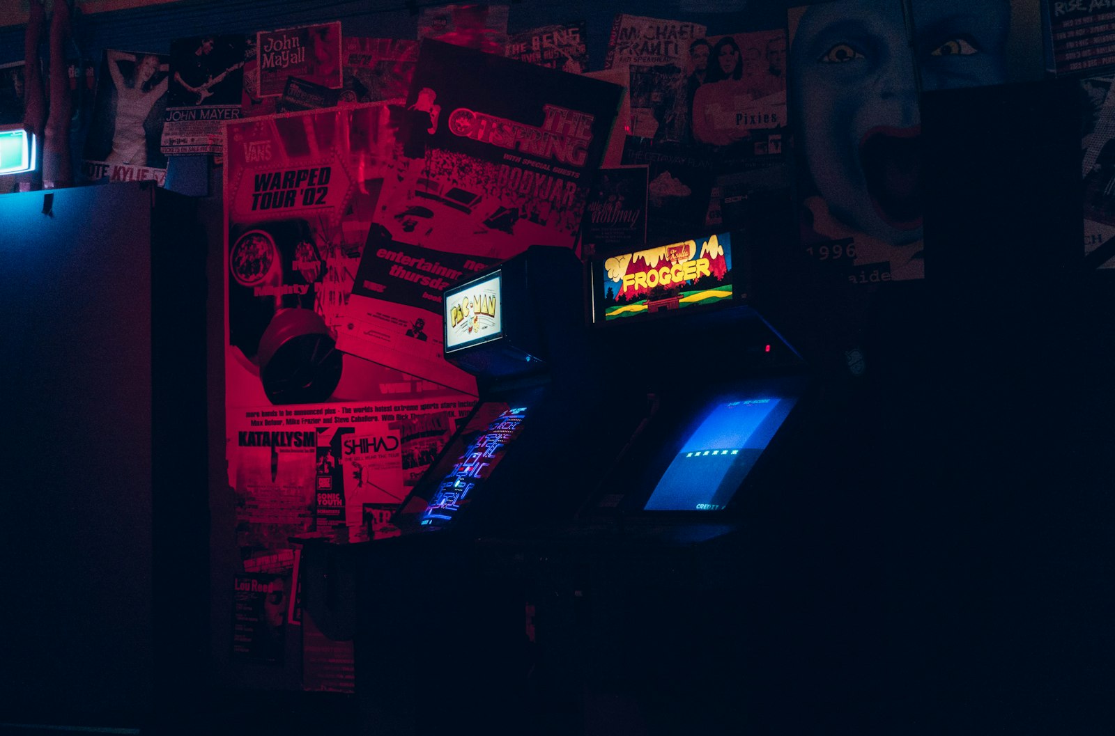 Maquina de fliperama retro